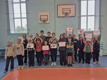 В летнем лагере Спортивной школы гор. Гвардейска прошел конкурс рисунков на тему « НЕТ ТЕРРОРУ»